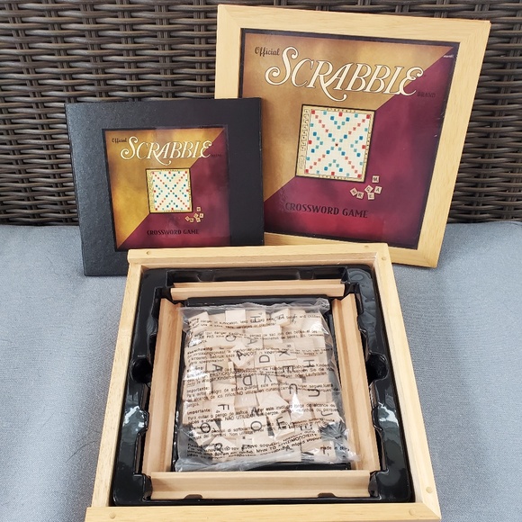 Vintage Collector Scrabble Set in Wooden Box